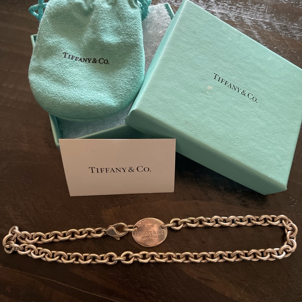Authentic Tiffiany & Co. Oval Tag Necklace